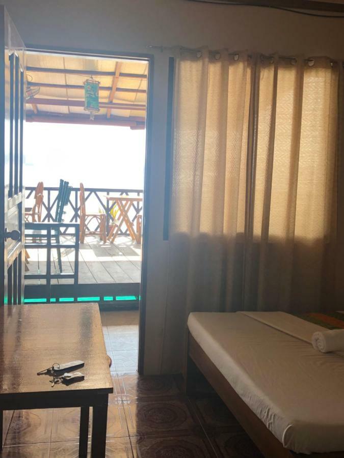 Rl Coastline Inn El Nido Exterior photo